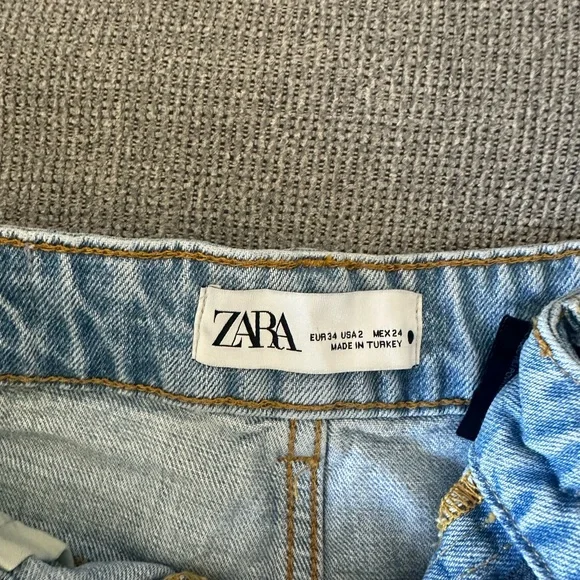 Zara Light Blue Distressed Denim Cutoff Shorts - Picture 3 of 3